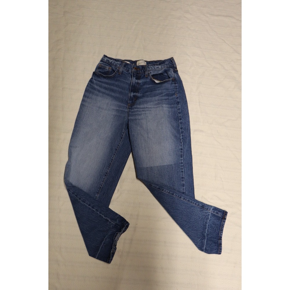 Univ.Thread  Sz. 8 Women's Grunge High Rise Straight Jeans Medium Wash 90s Mom